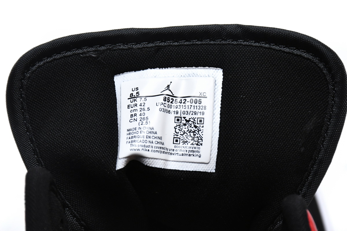 Air Jordan 1 Mid Lakers Top 3 852542-005