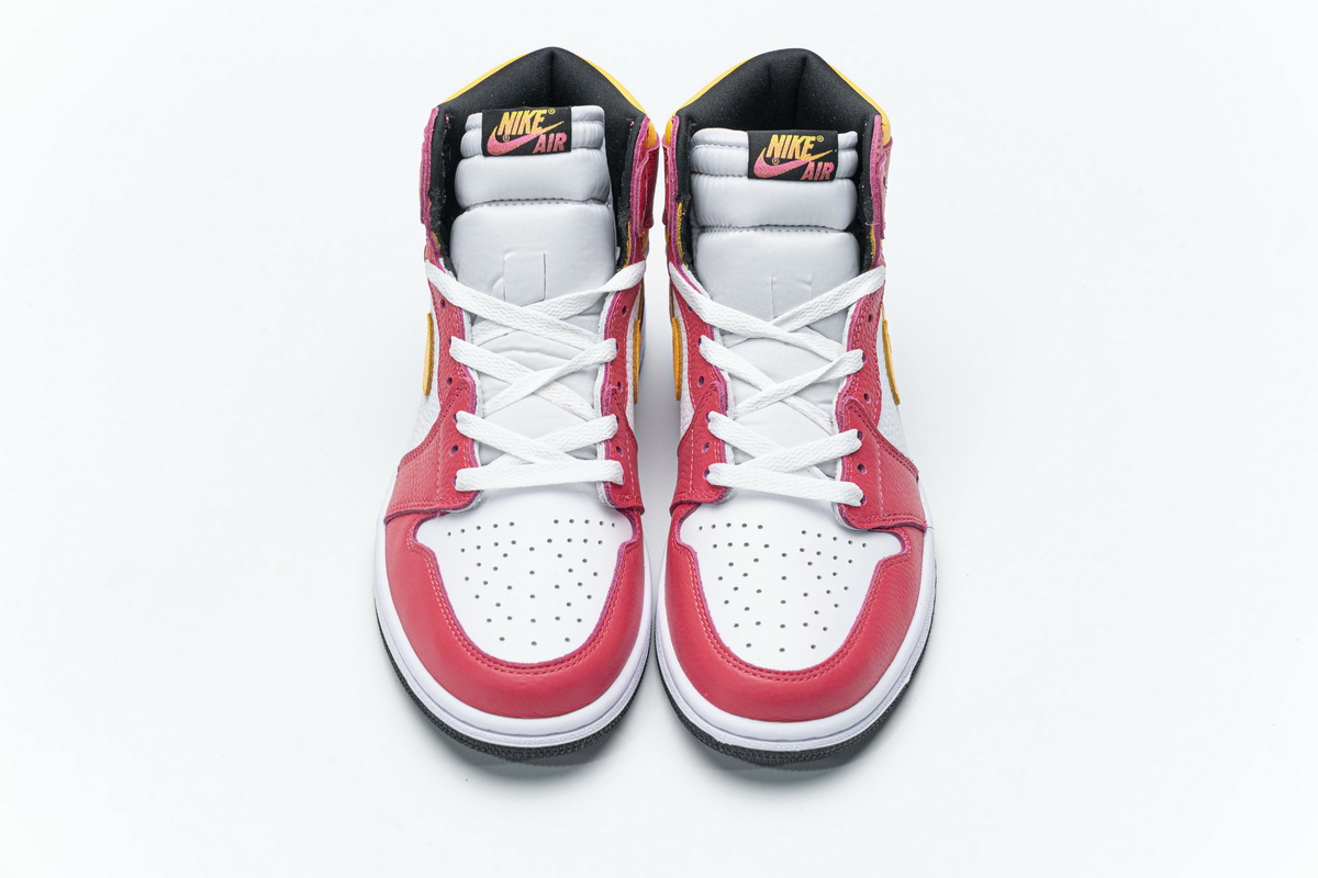 Air Jordan 1 High OG “Light Fusion Red”   555088-603
