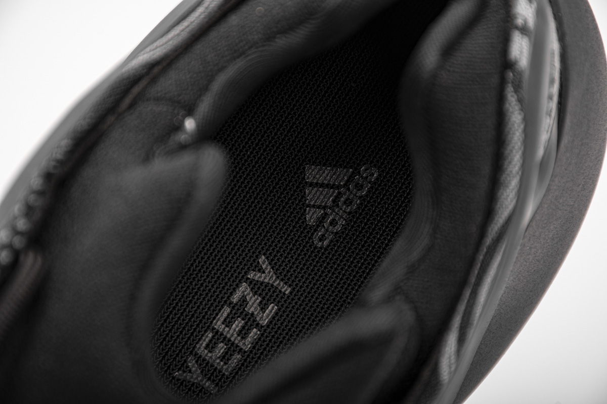 adidas Yeezy 700 V3 “Alvah”Basf Boost H67799