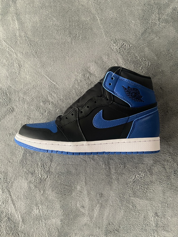 Air Jordan 1 Retro Royal 555088-007
