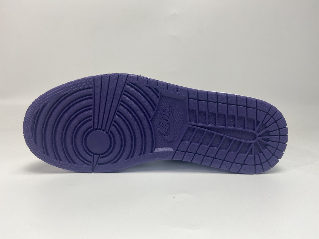 Air Jordan 1 Low Court Purple    553558-500