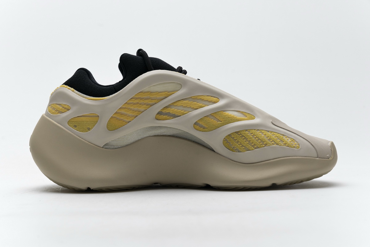adidas Yeezy Boost 700 V3 Srphym G54853