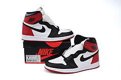 Air Jordan 1 High OG “Black Toe”555088-125