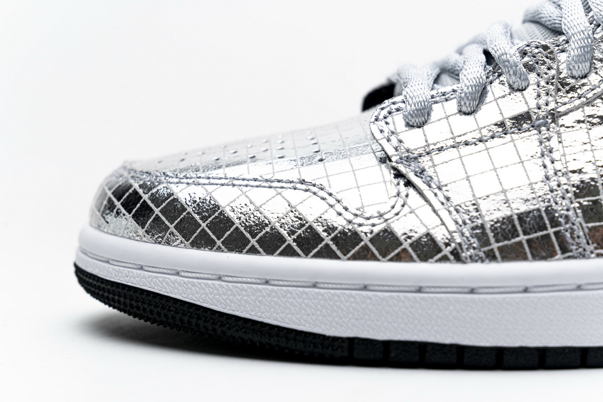 Air Jordan 1 Mid SE “Disco Ball” CU9304-001
