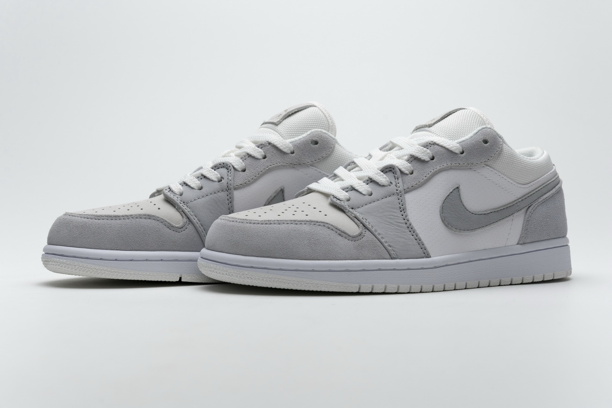 Air Jordan 1 Low “Paris”  CV3043-100