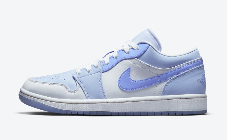 Air Jordan 1 Low SE Mighty Swooshers   DM5442-040