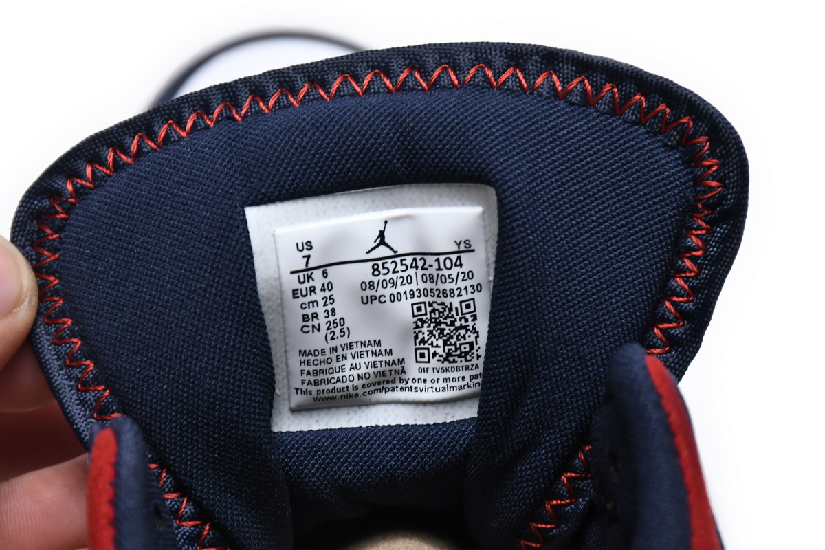 Air Jordan 1 Mid SE USA 852542-104