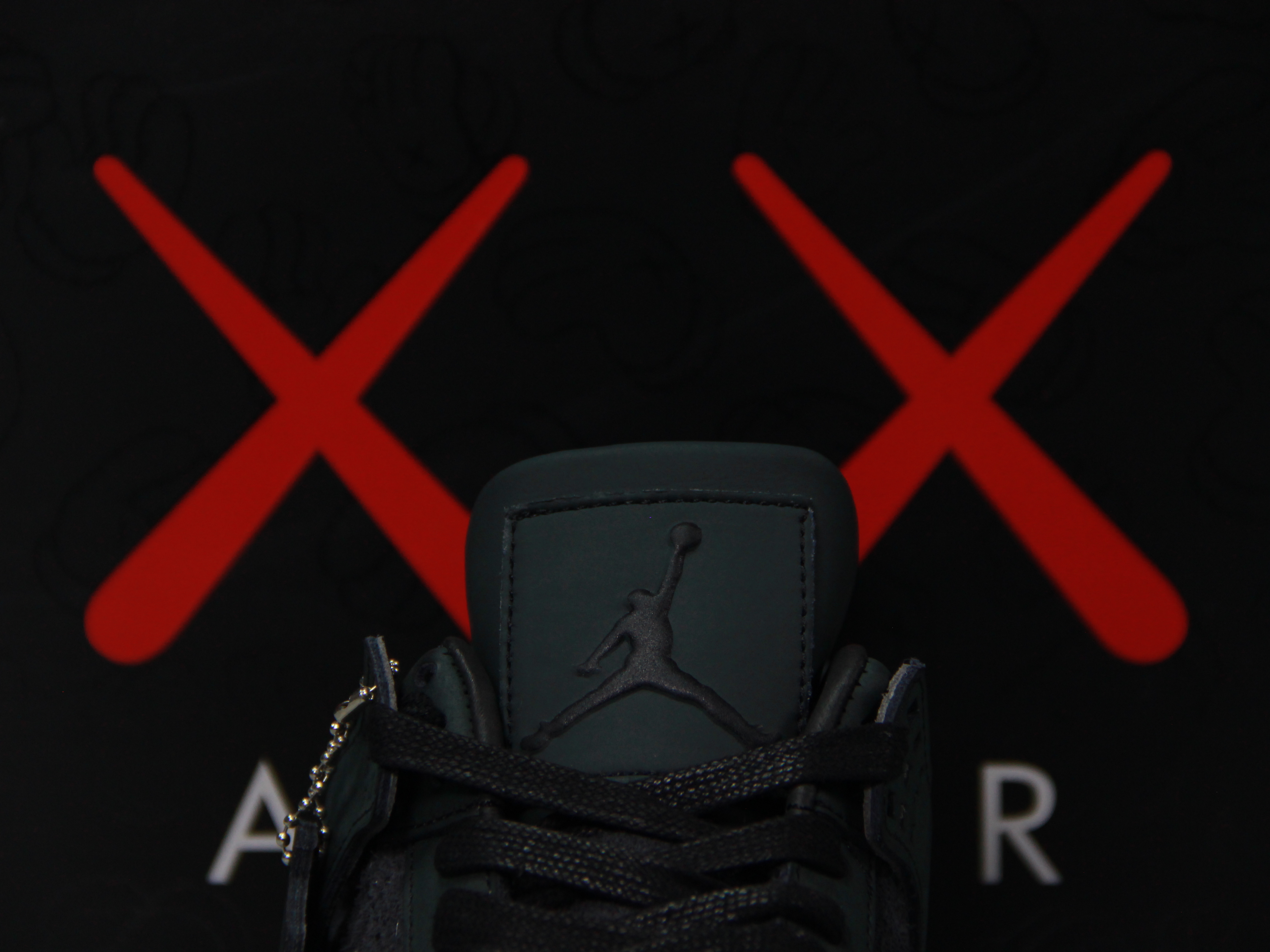 Air Jordan 4 Retro KAWS Black 930155-001