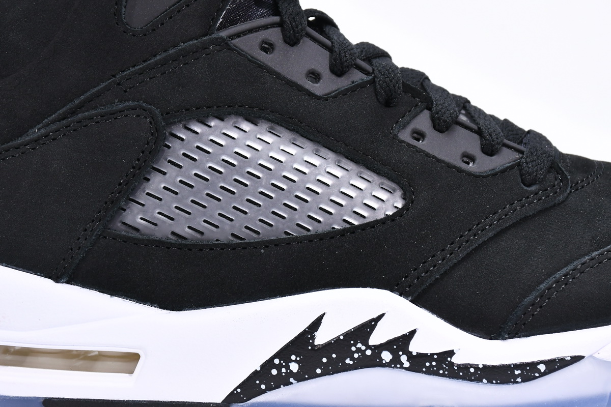 Air Jordan 5 Retro Moonlight  CT4838-011