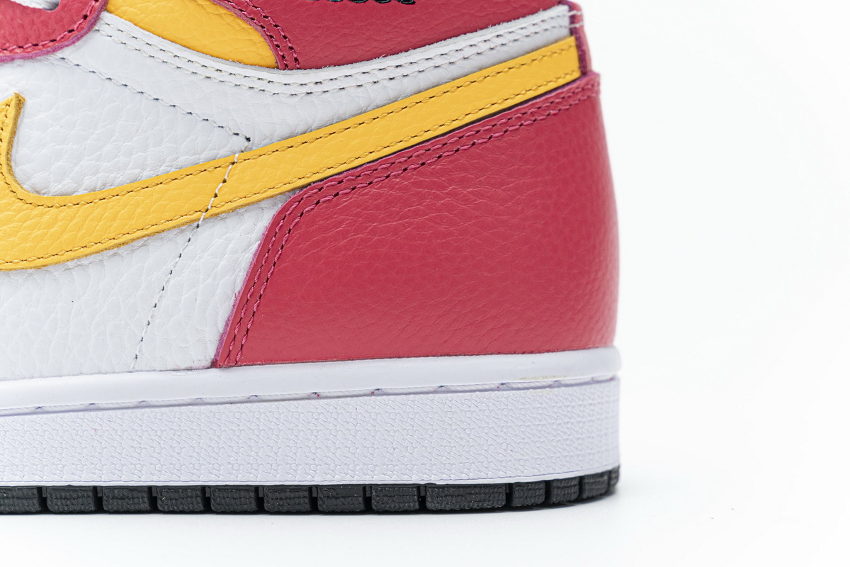 Air Jordan 1 High OG “Light Fusion Red”   555088-603