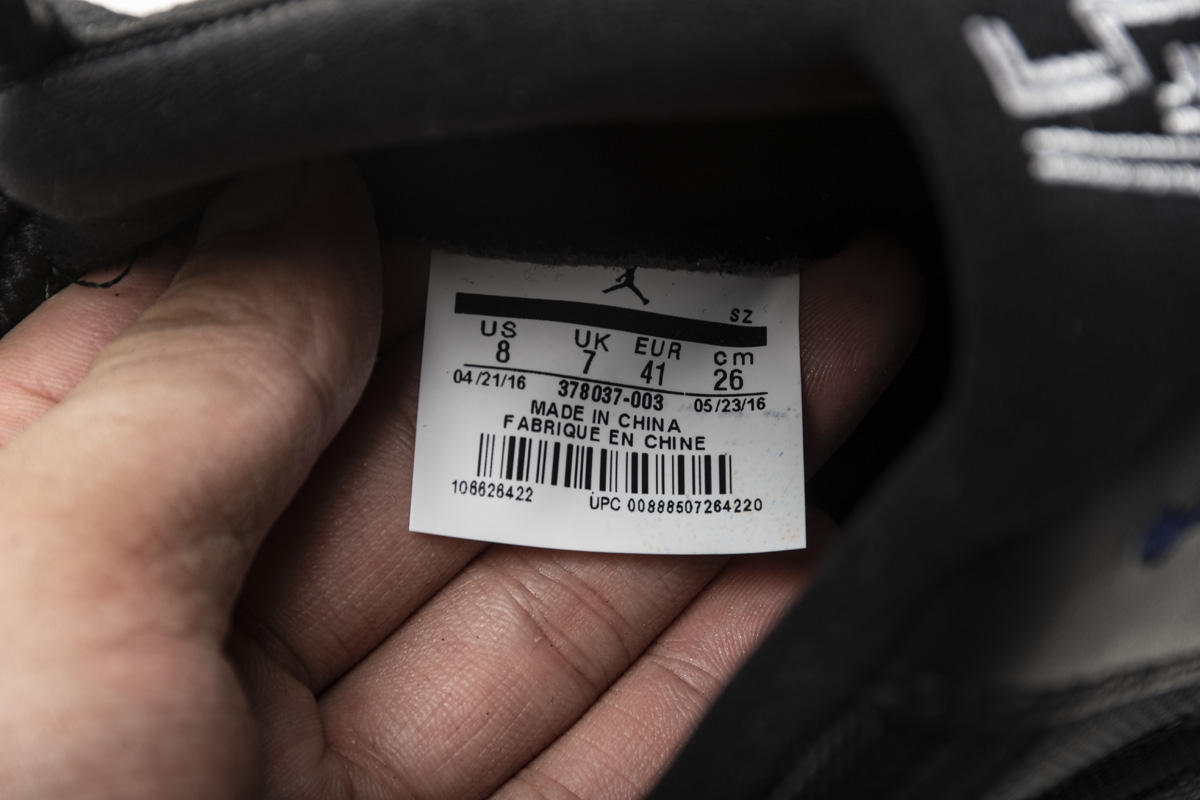 Air Jordan 11 “Space Jam” 378037-003