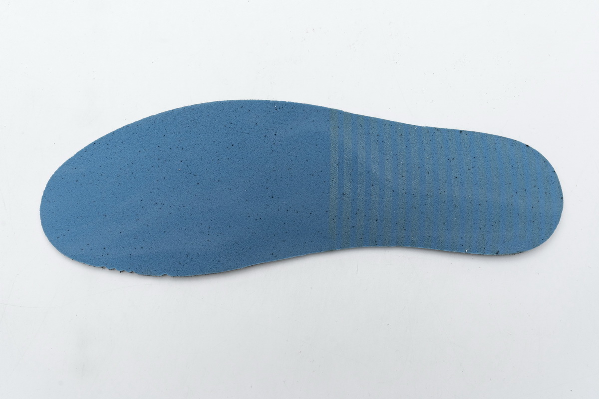 Air Jordan 4 Retro “Black Laser” CI1184-001