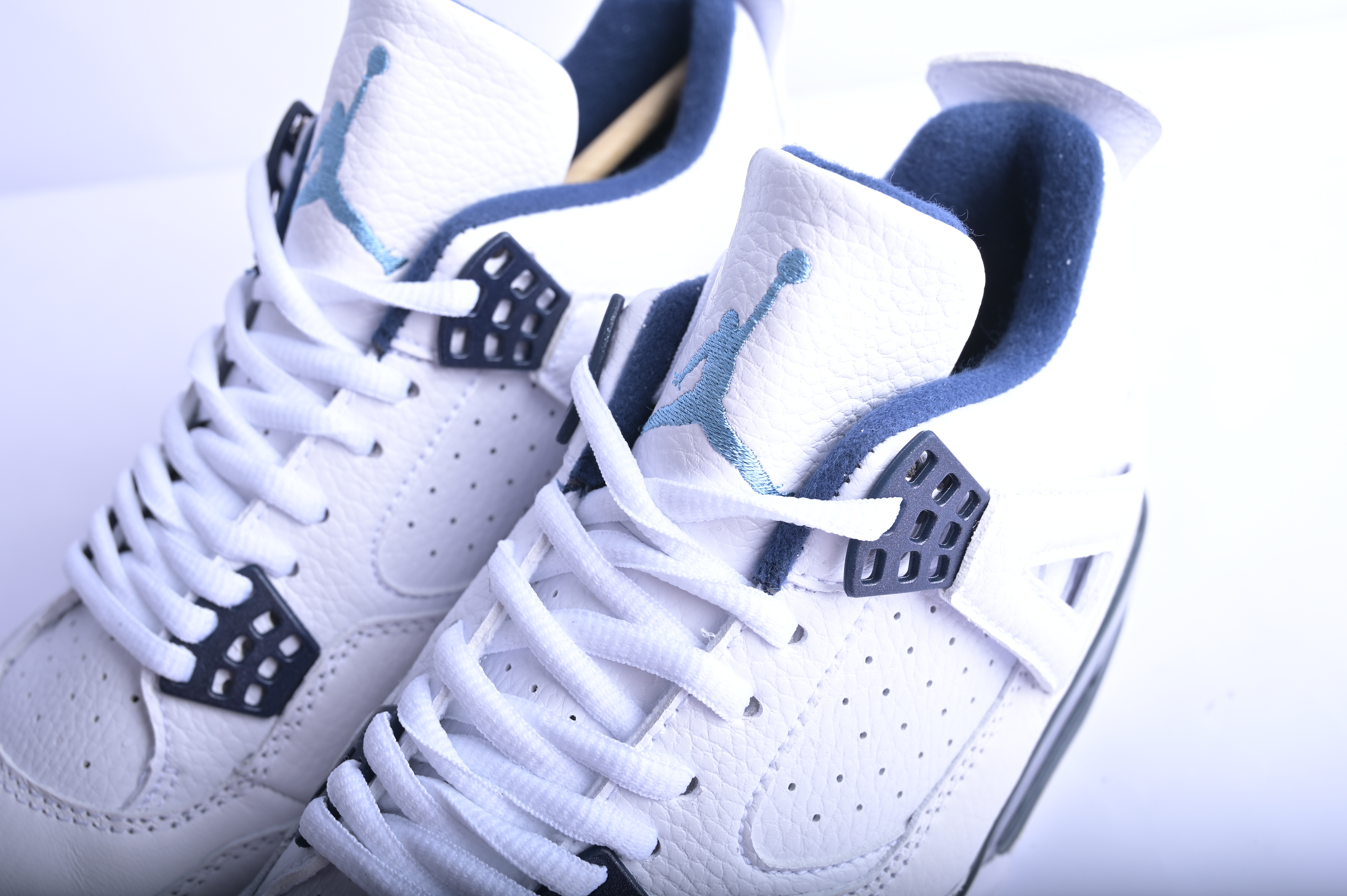 Air Jordan 4 Retro LS  Legend Blue 314254-107