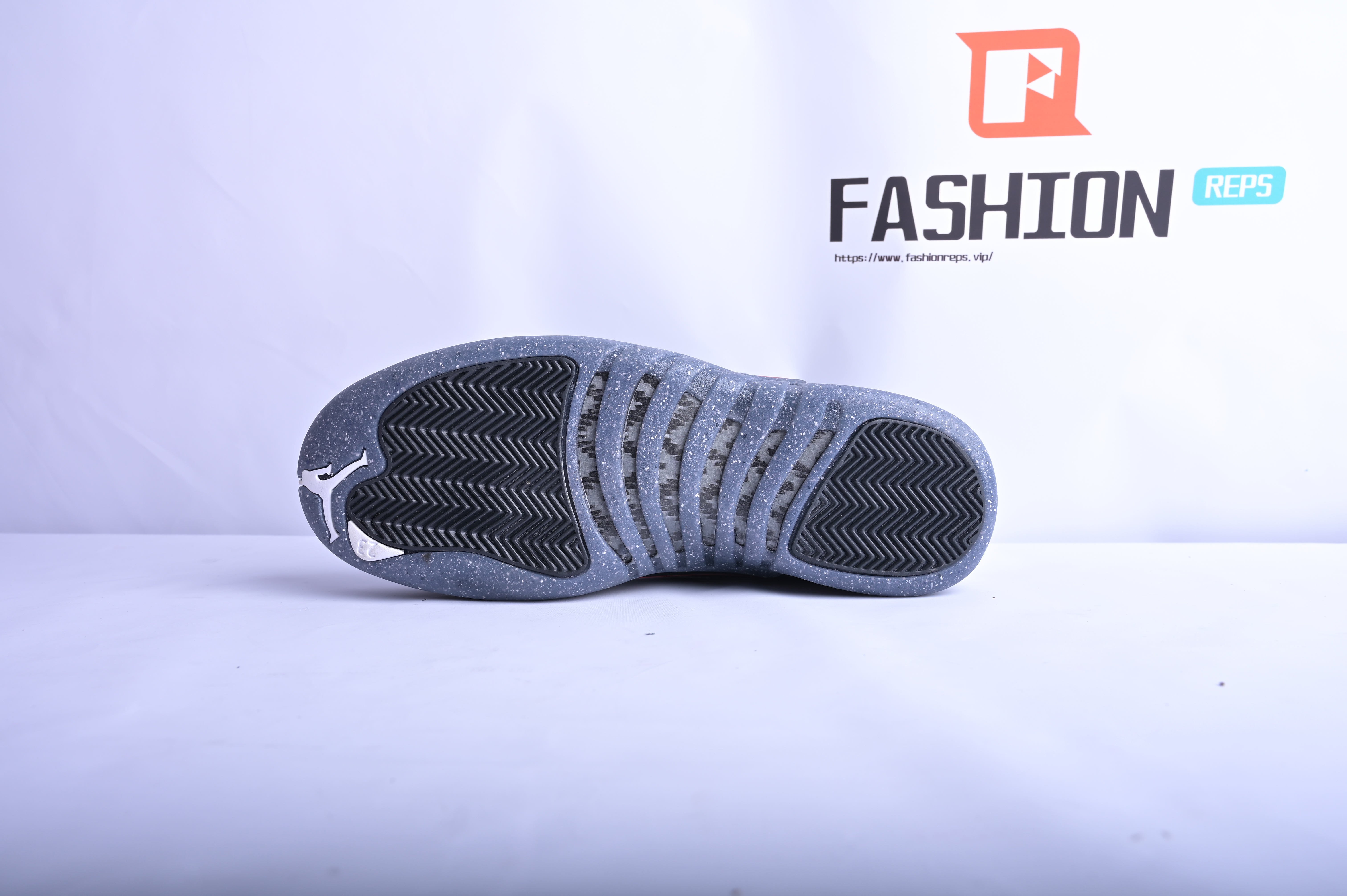 Jordan 12 Retro Utility   DC1062-006