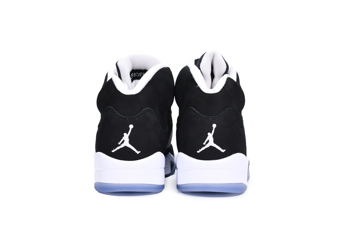Air Jordan 5 Retro Moonlight  CT4838-011