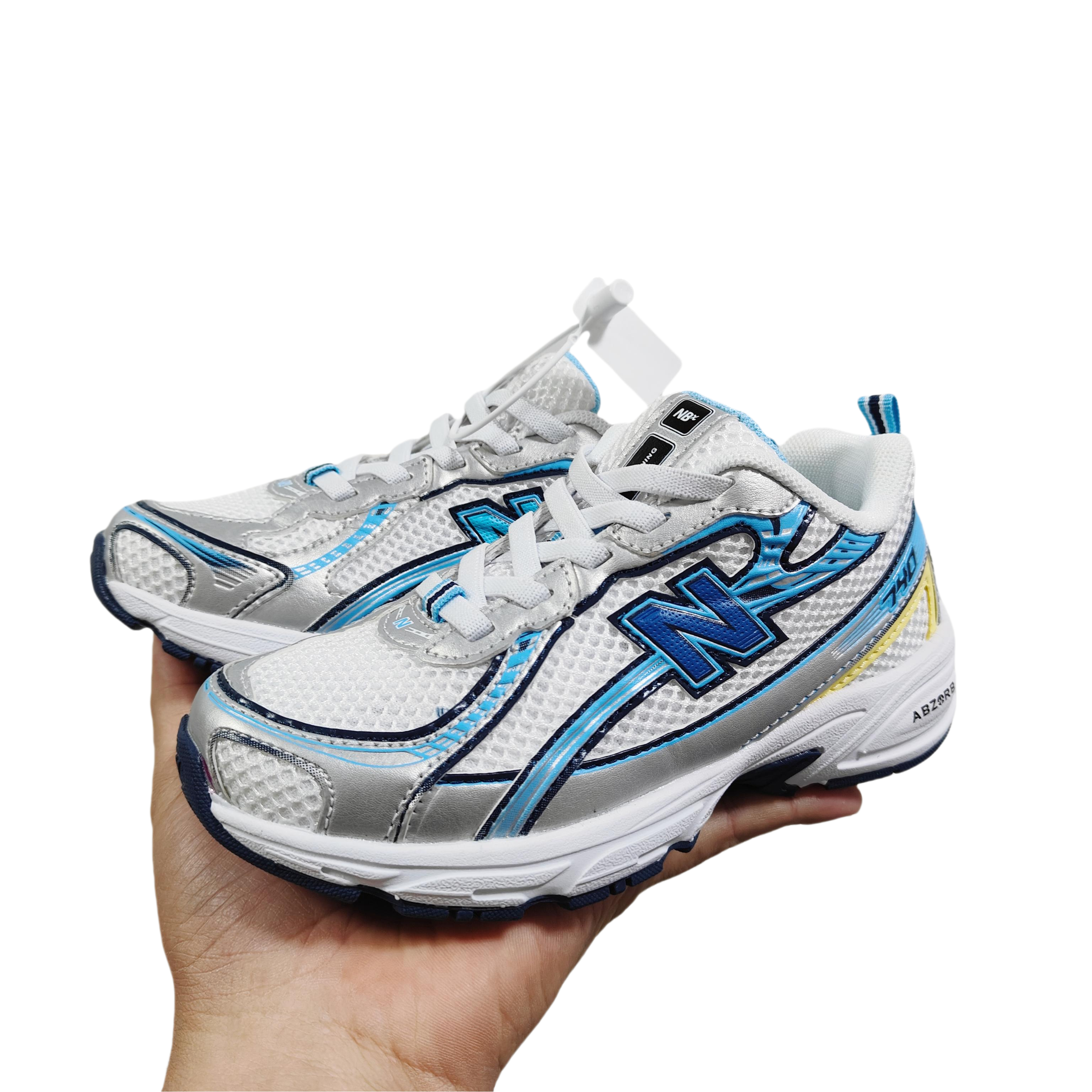 New Balance 740 Kids Sneaker WhiteBlue Yellow