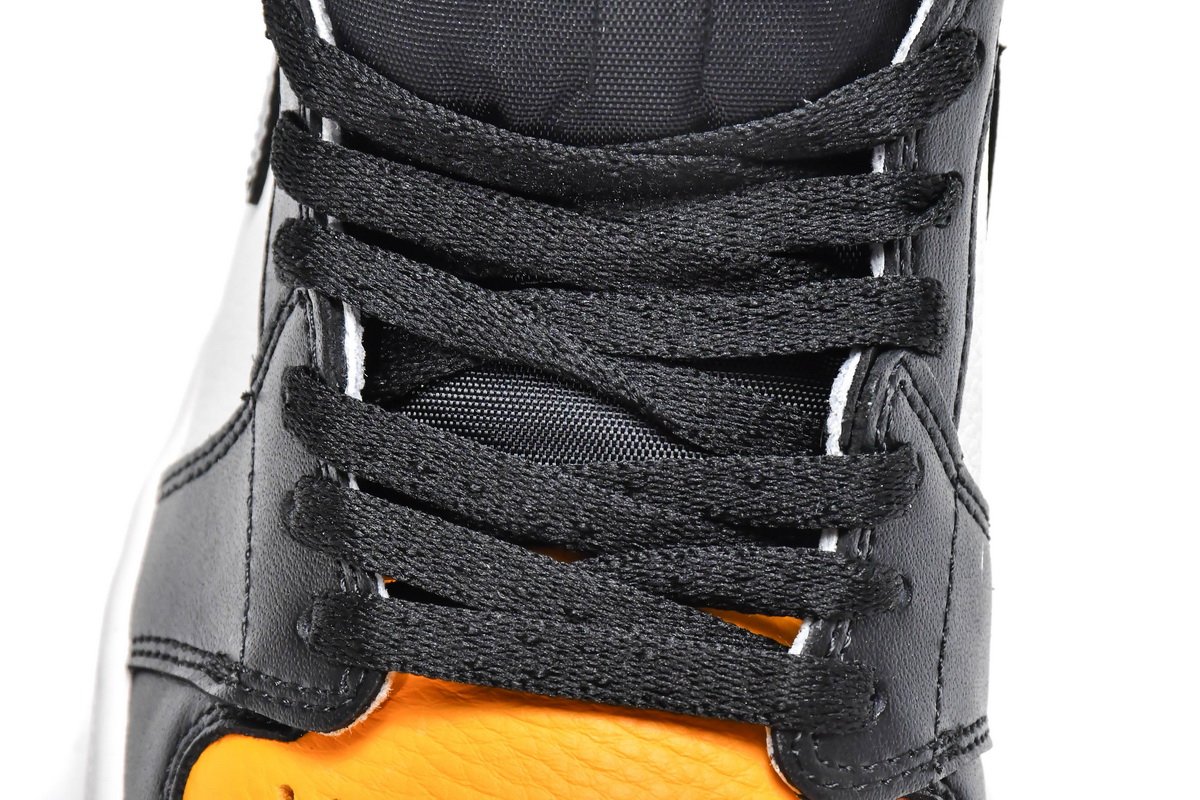 Air Jordan 1 High OG Yellow Toe 555088-711