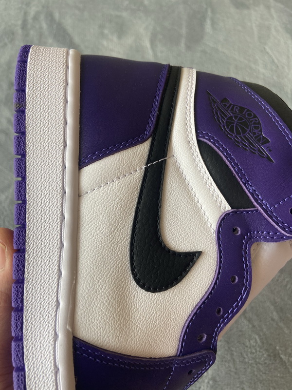 Air Jordan 1 High OG Court Purple   555088-500