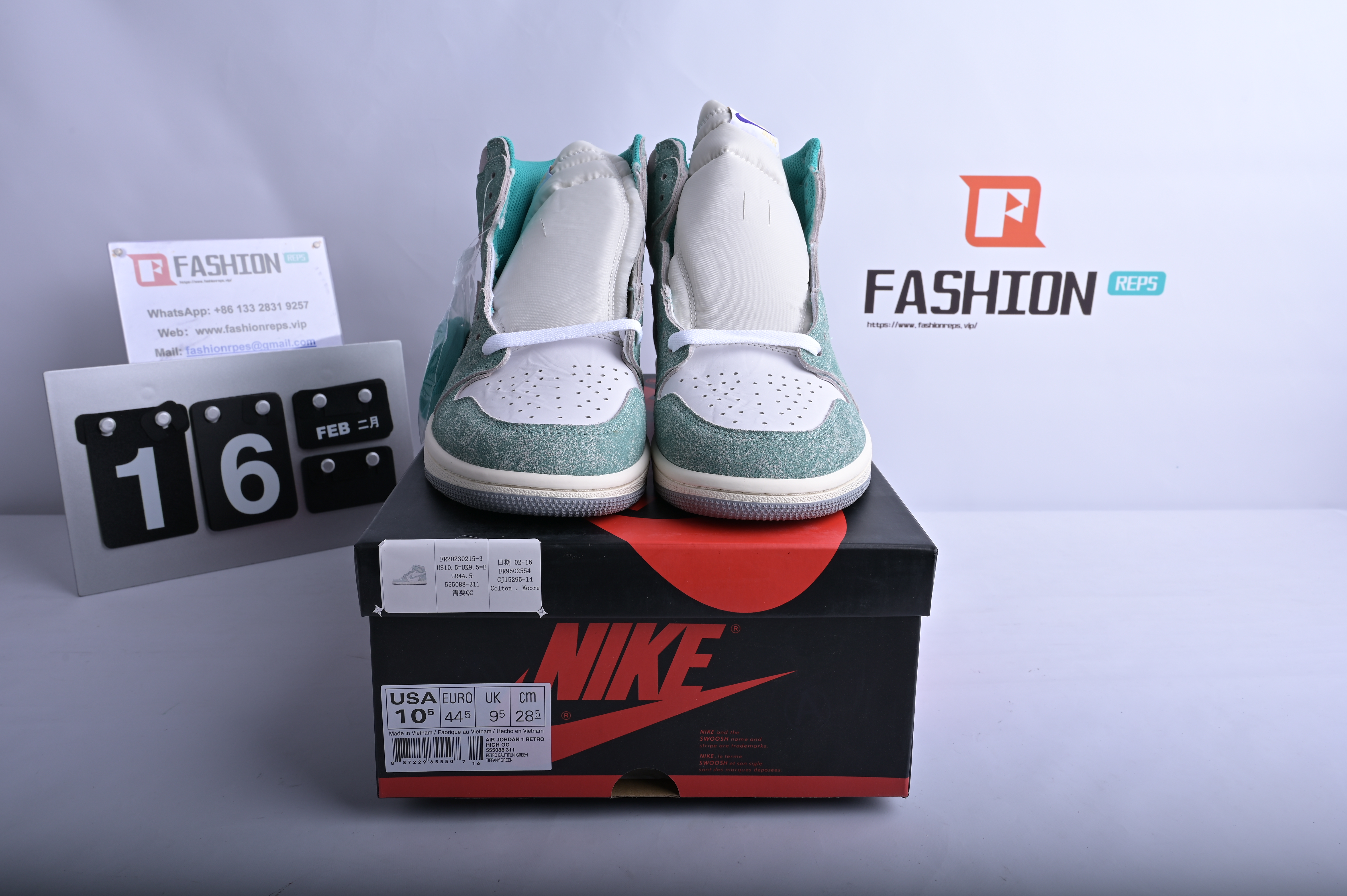 Air Jordan 1 High OG“Turbo Green” 555088-311
