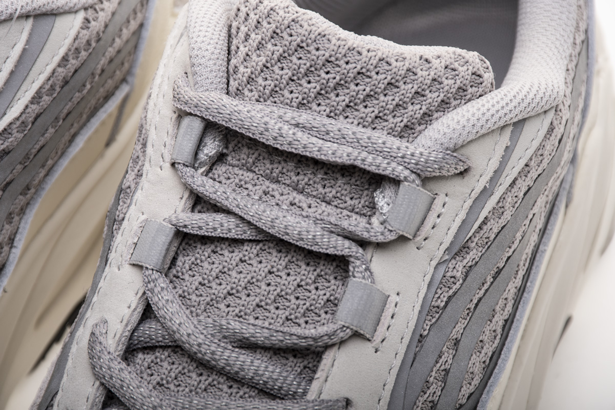 DG  Yeezy Boost 700 V2 “Static” EF2829