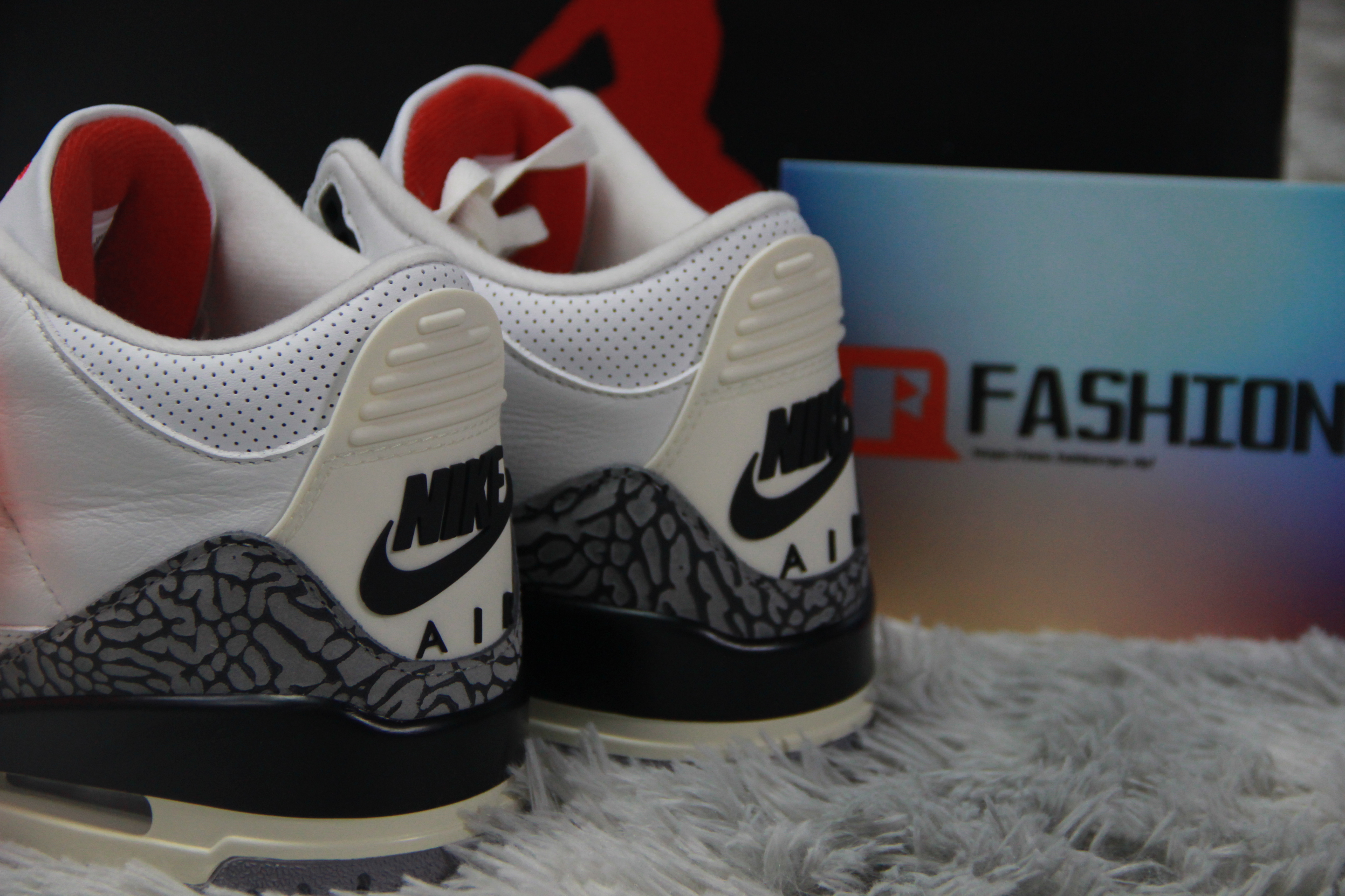 Air Jordan 3 “White Cement Reimagined”  DN3707-100
