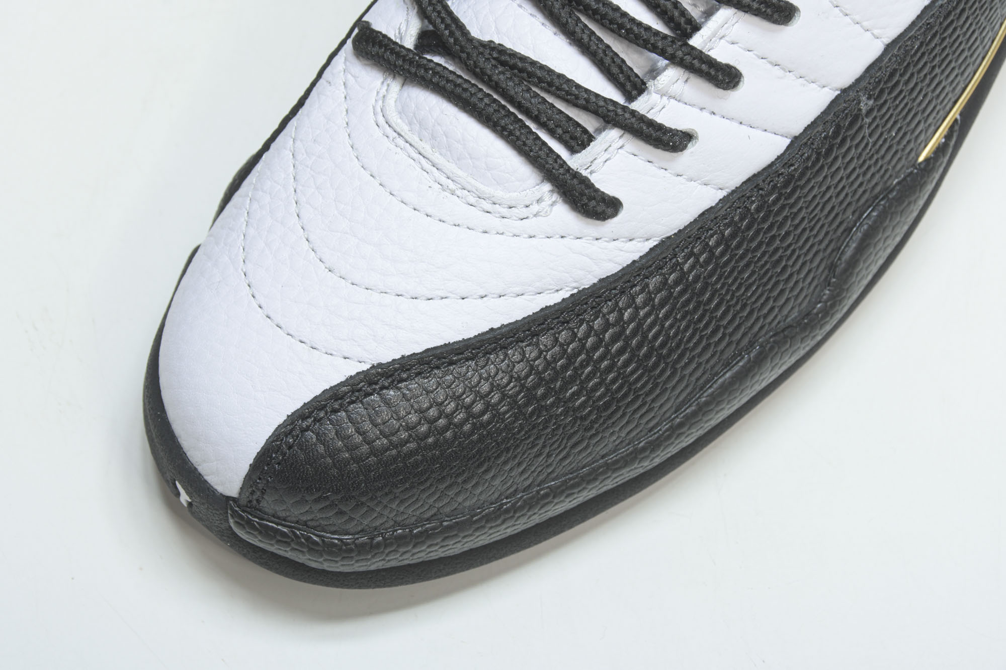 Jordan 12 Retro Royalty Taxi   CT8013-170