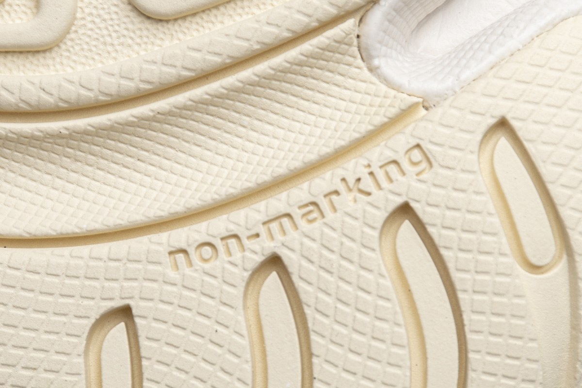 DG  Yeezy 500 “Bone White” FV3573