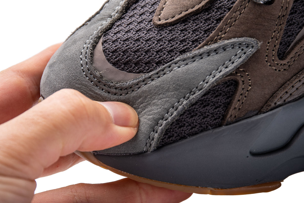 Adidas Yeezy Boost 700 V2 “Geode” EG6860
