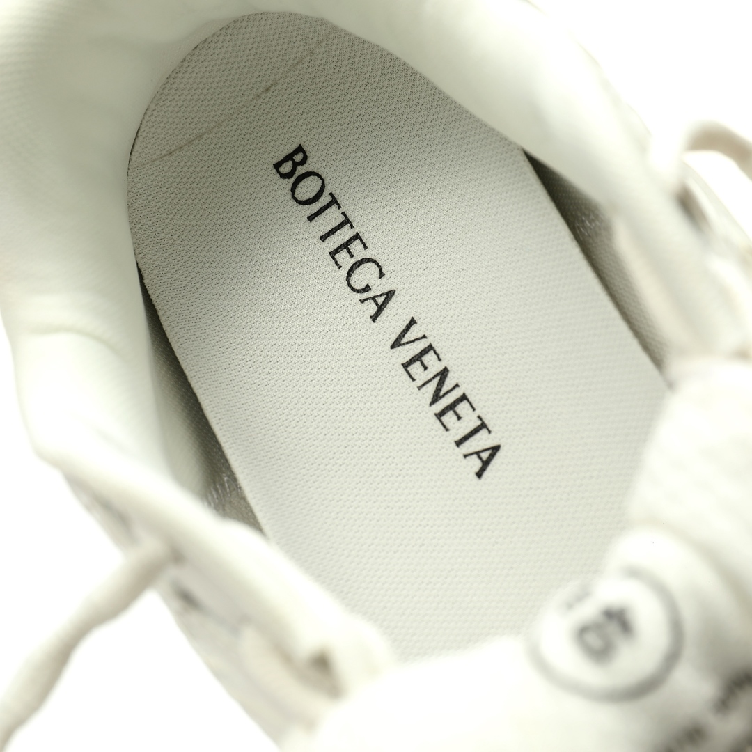 Bottega Veneta Orbit Lace-up Low Sneakers White 741357v2x409013