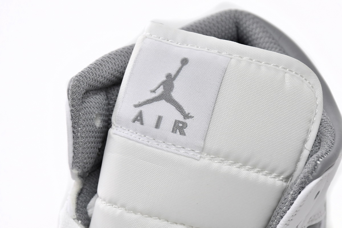 Air Jordan 1 Mid Xin Hui  554724-135