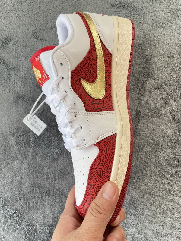 Air Jordan 1 Low SE“Spades”   DJ5185-100