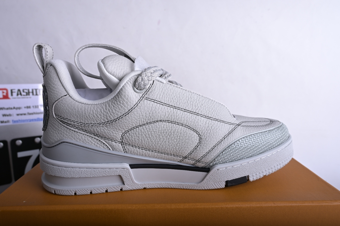 LO**S VU**TON LV Skate Sneaker Grey 1ABZ5X