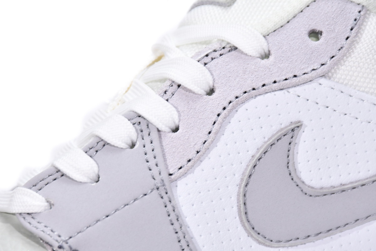 Air Jordan 1 Low “Paris”    CV3043-100