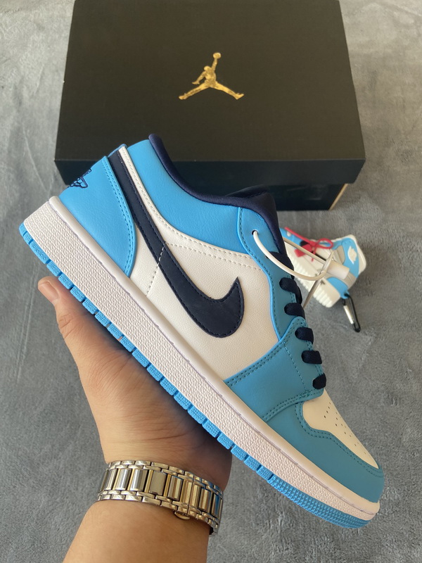 Air Jordan 1 Low UNC  553558-144