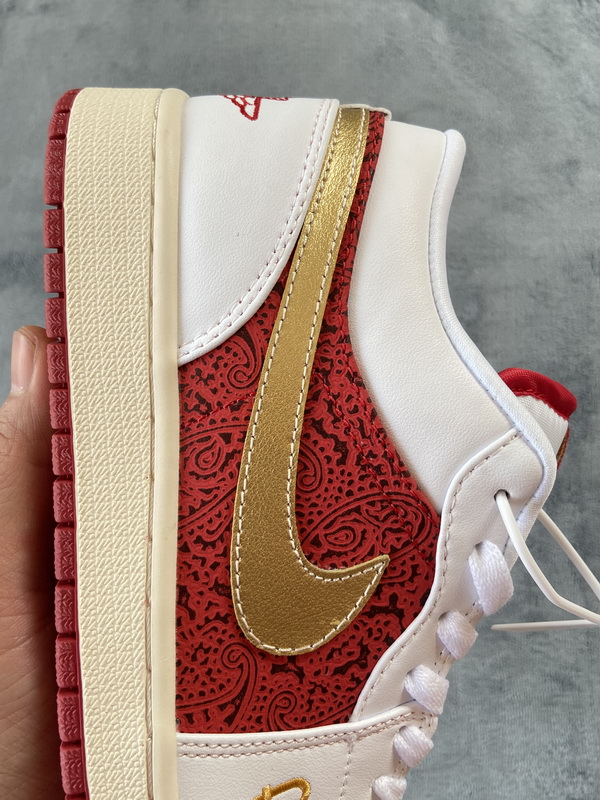 Air Jordan 1 Low SE“Spades”   DJ5185-100