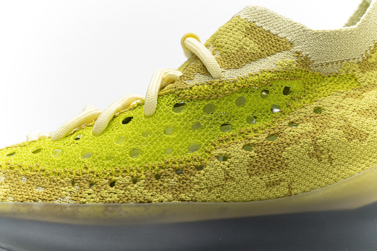 adidas Yeezy Boost 380 Hylte Glow  FZ4990