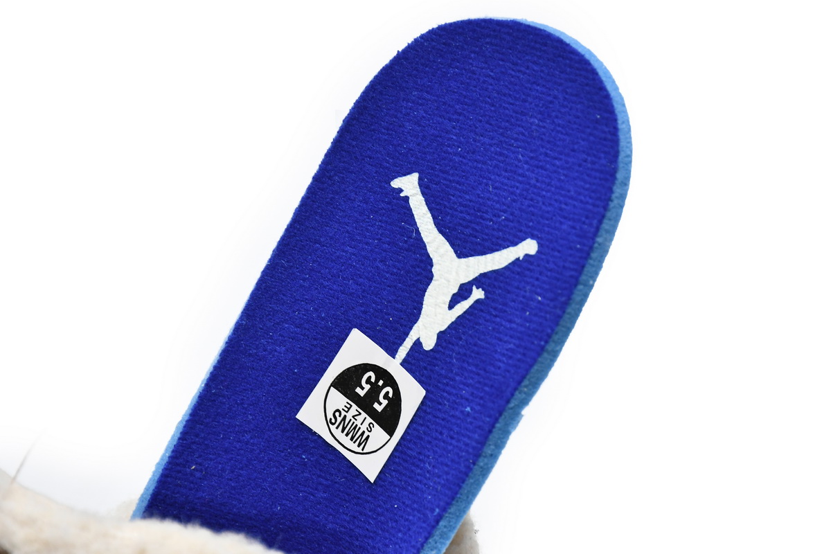 Air Jordan 4 (GS)Where The Wild Things Are DH0572-264