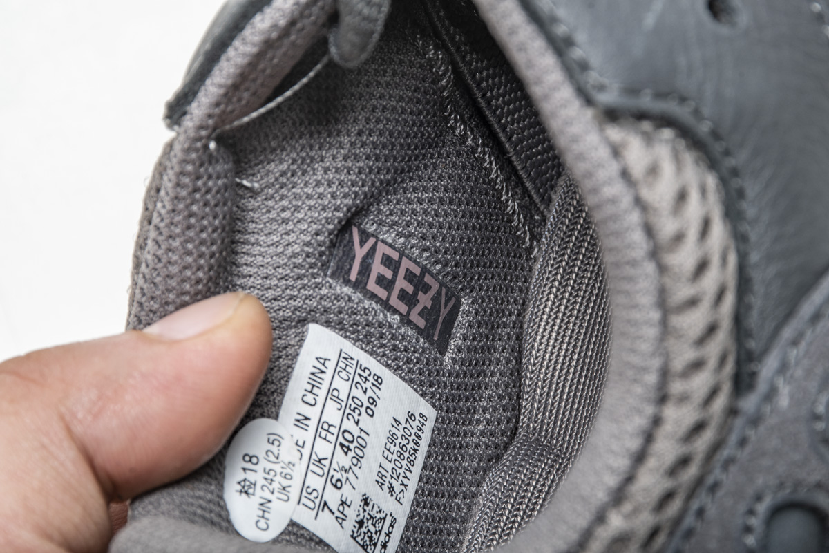 Yeezy Boost 700 “Mauve” EE9614