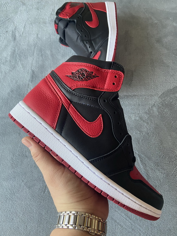 Air Jordan 1 High Banned  555088-001
