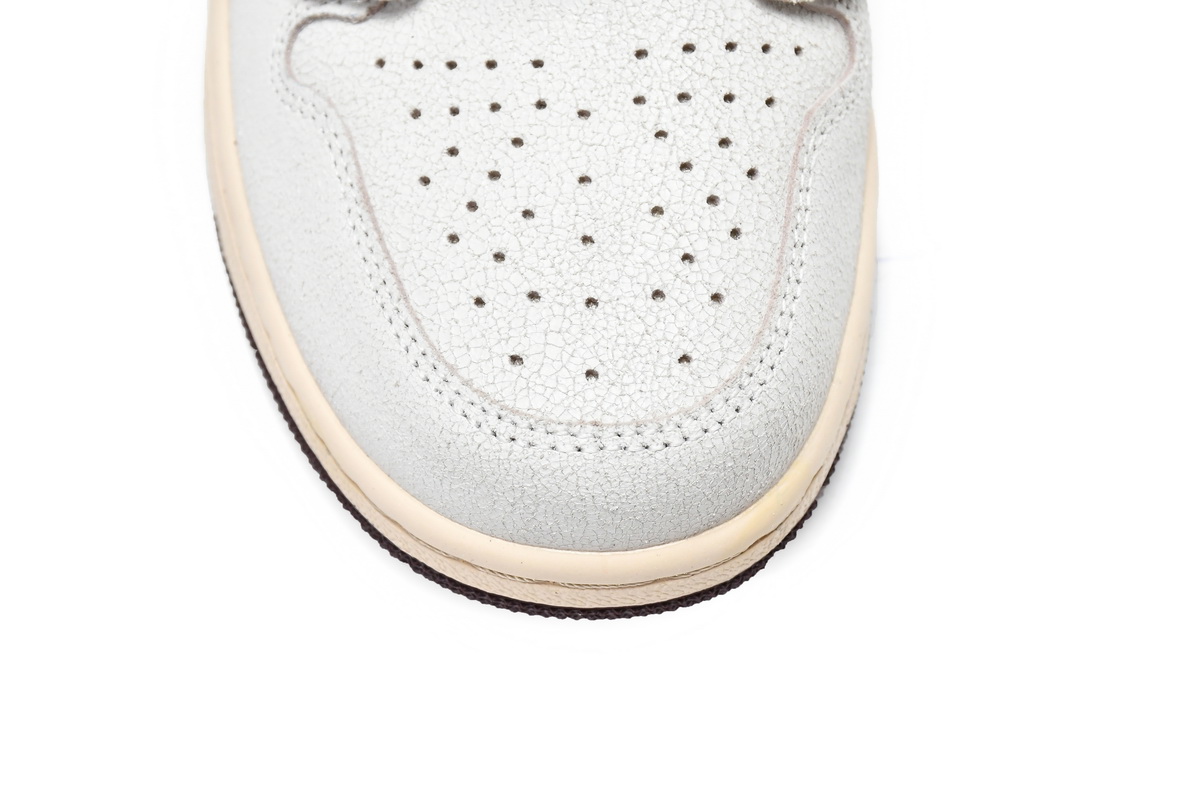 Air Jordan 1 High OG Sail and Burgundy Crush  DO7097-100