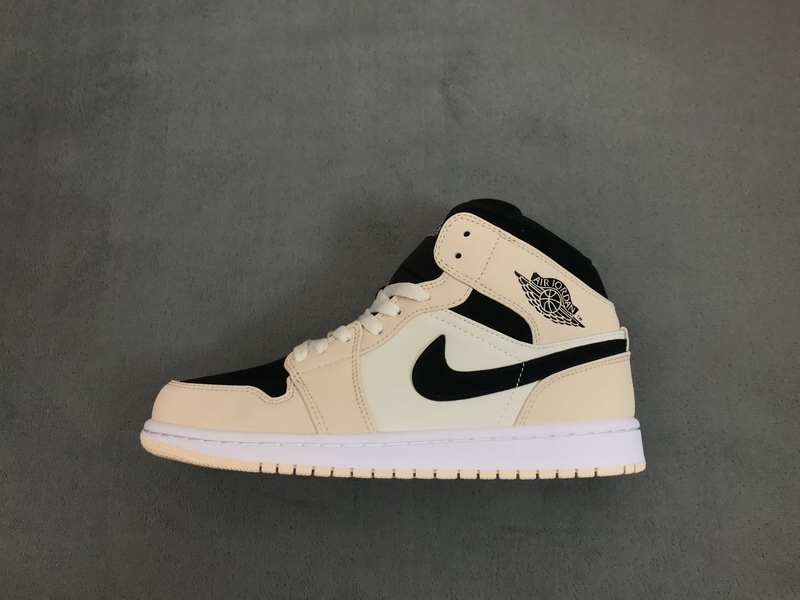 Air Jordan 1 Mid Barely Orange BQ6472-800