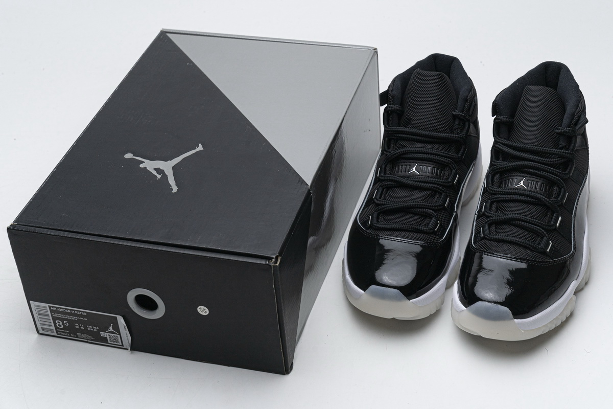 Air Jordan 11 25th Anniversary Black Silver Eyelets CT8012-011