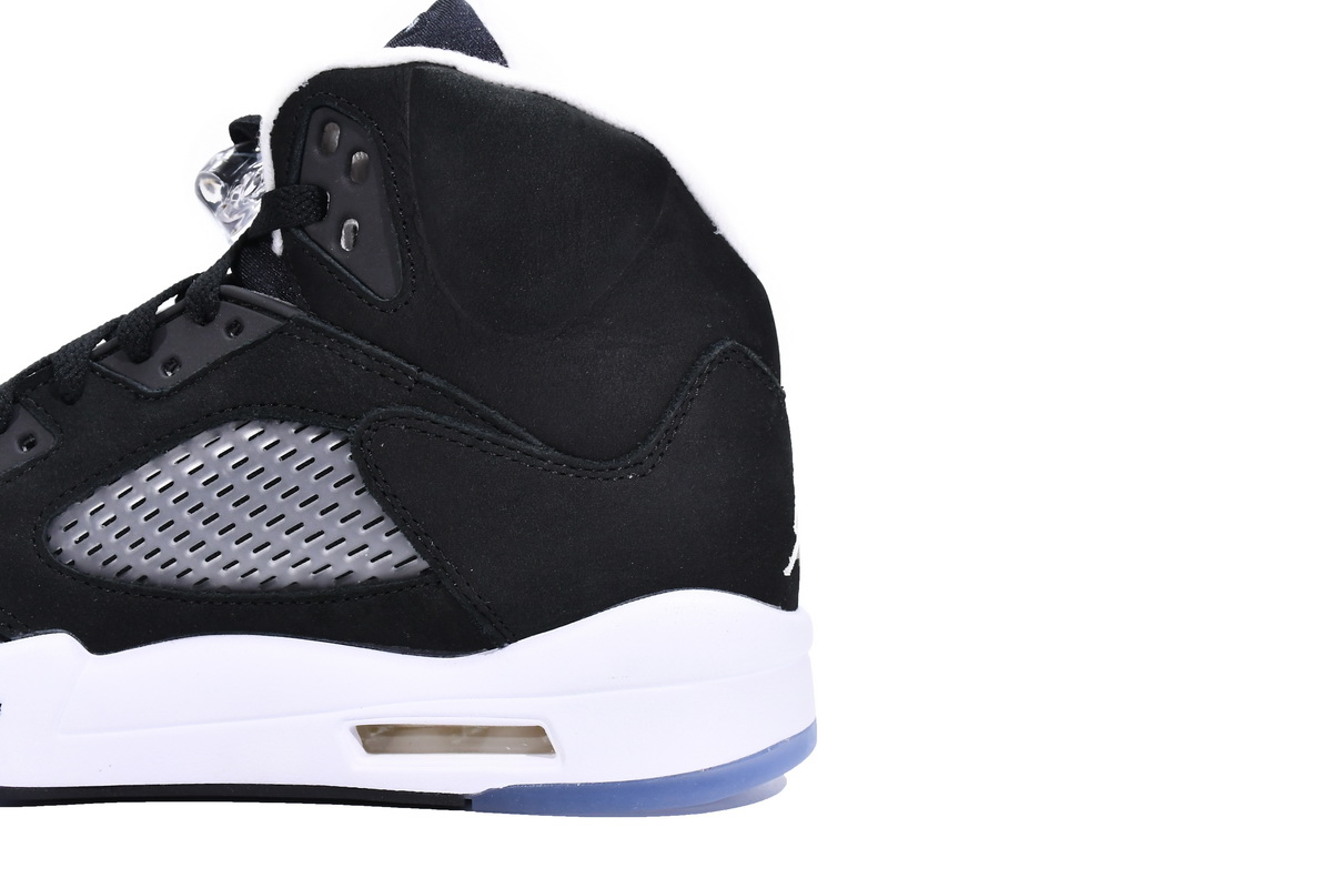 Air Jordan 5 Retro Moonlight  CT4838-011