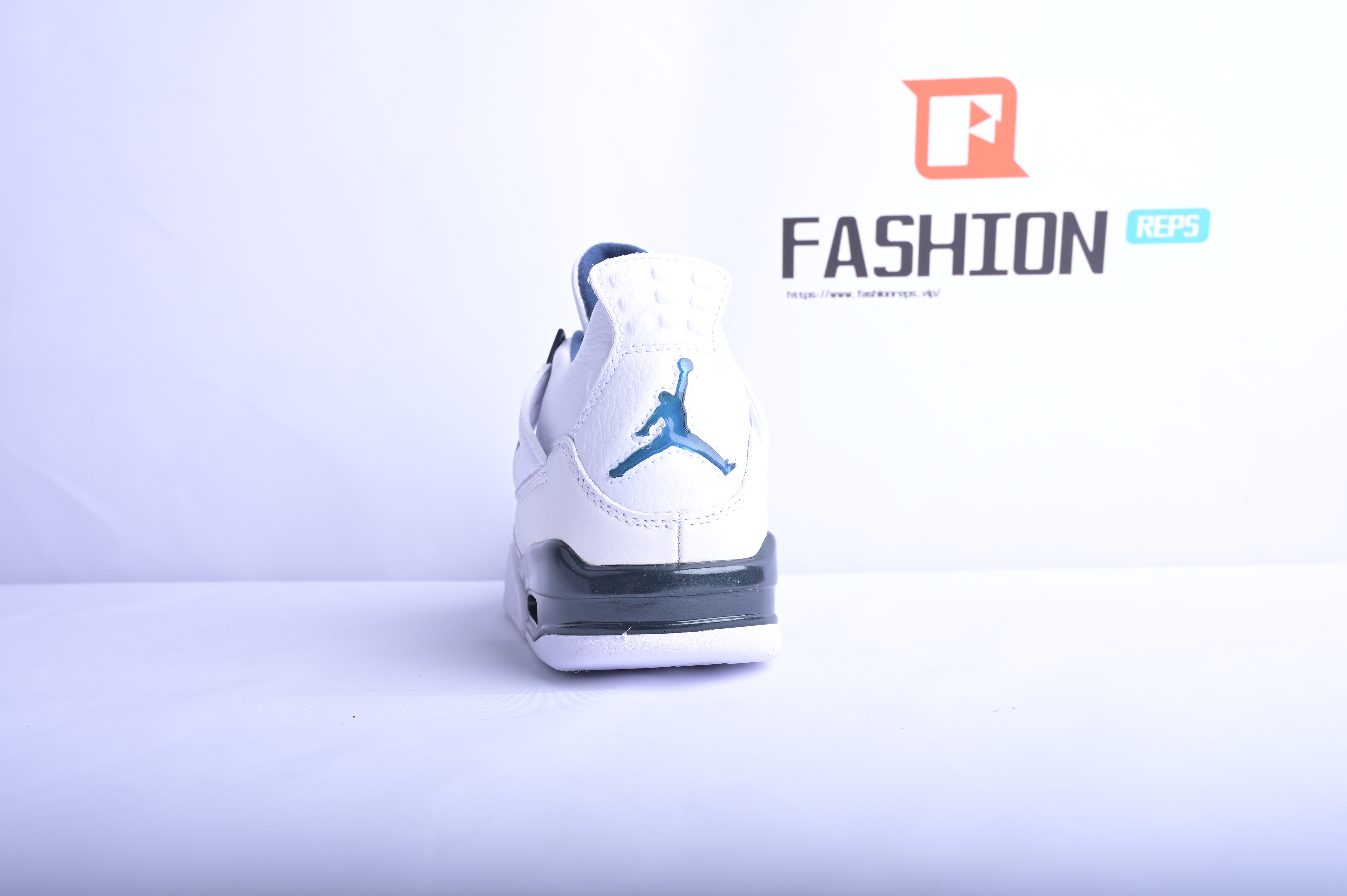 Air Jordan 4 Retro LS  Legend Blue 314254-107