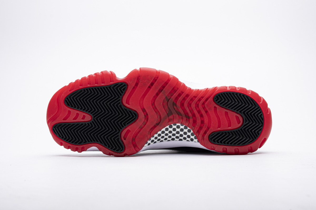 Air Jordan 11 Retro  Bred 2019  378037-061