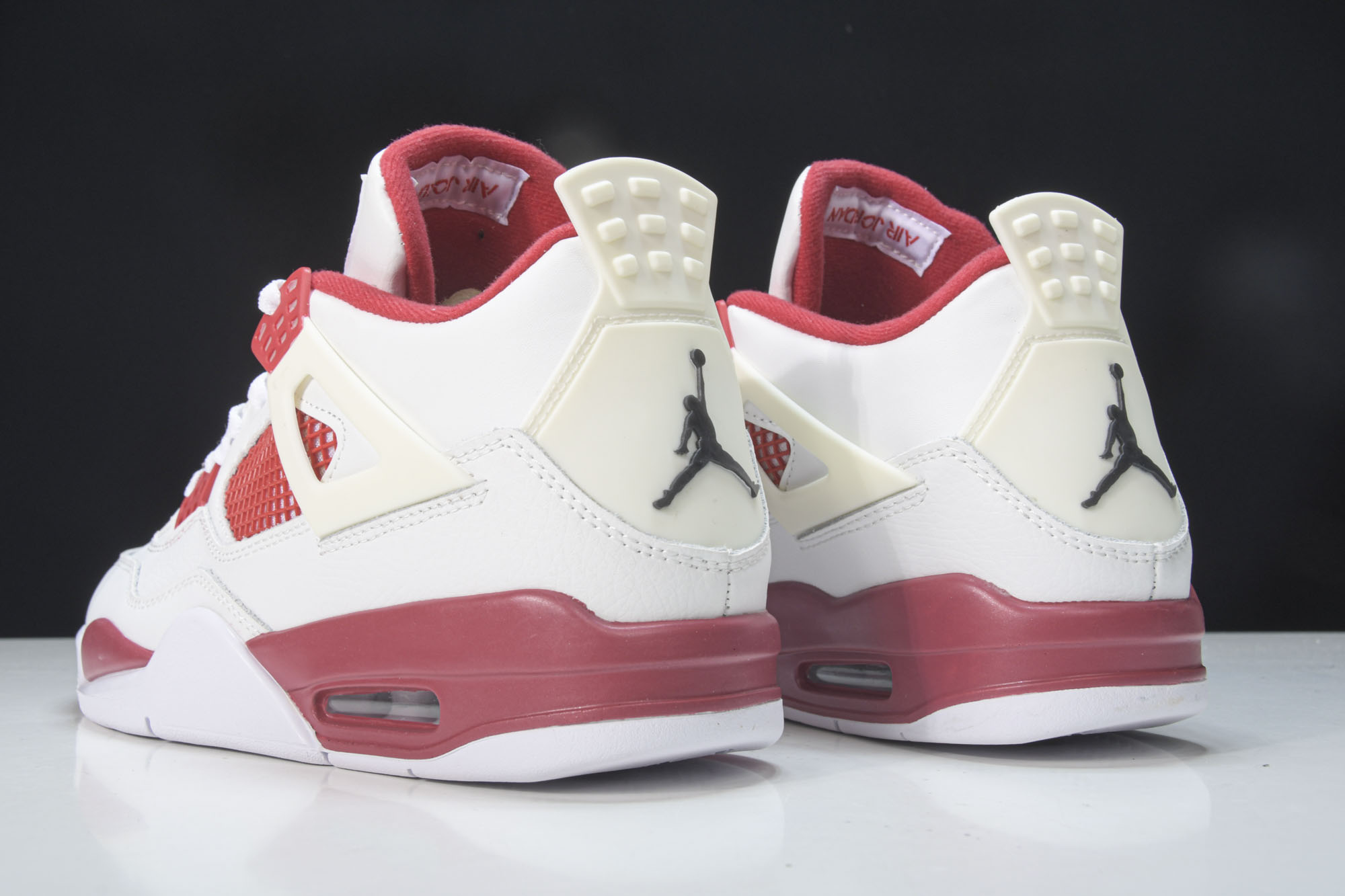 Jordan 4 Retro Alternate 89  308497-106
