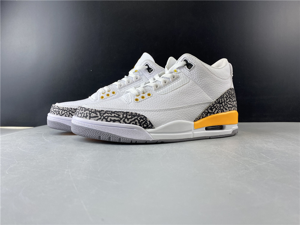 Air Jordan 3 WMNS “Laser Orange”   CK9246-108