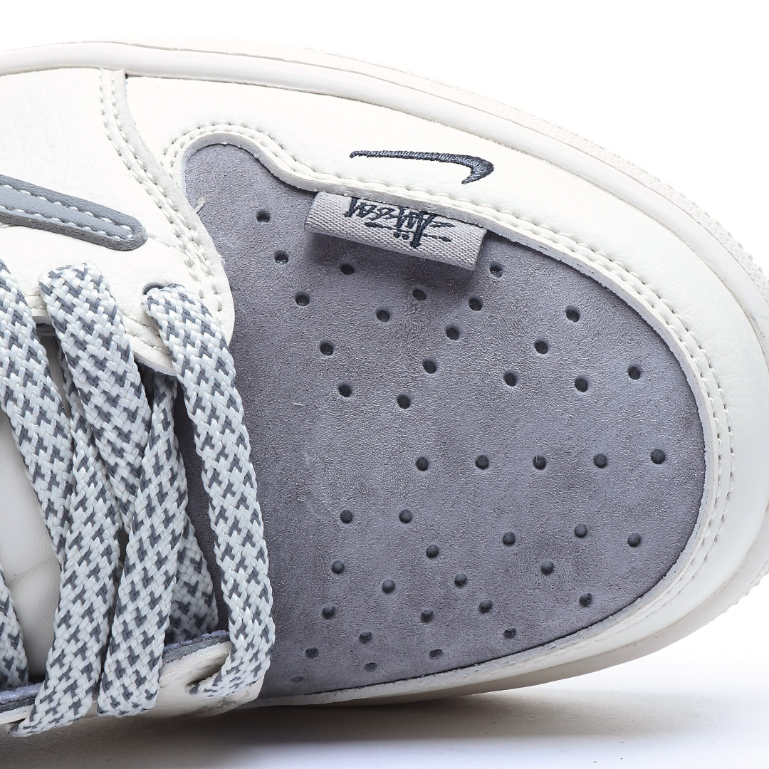 Travis Scott x Nike Air Jordan 1 Low x Stussy SJ2068 130TL