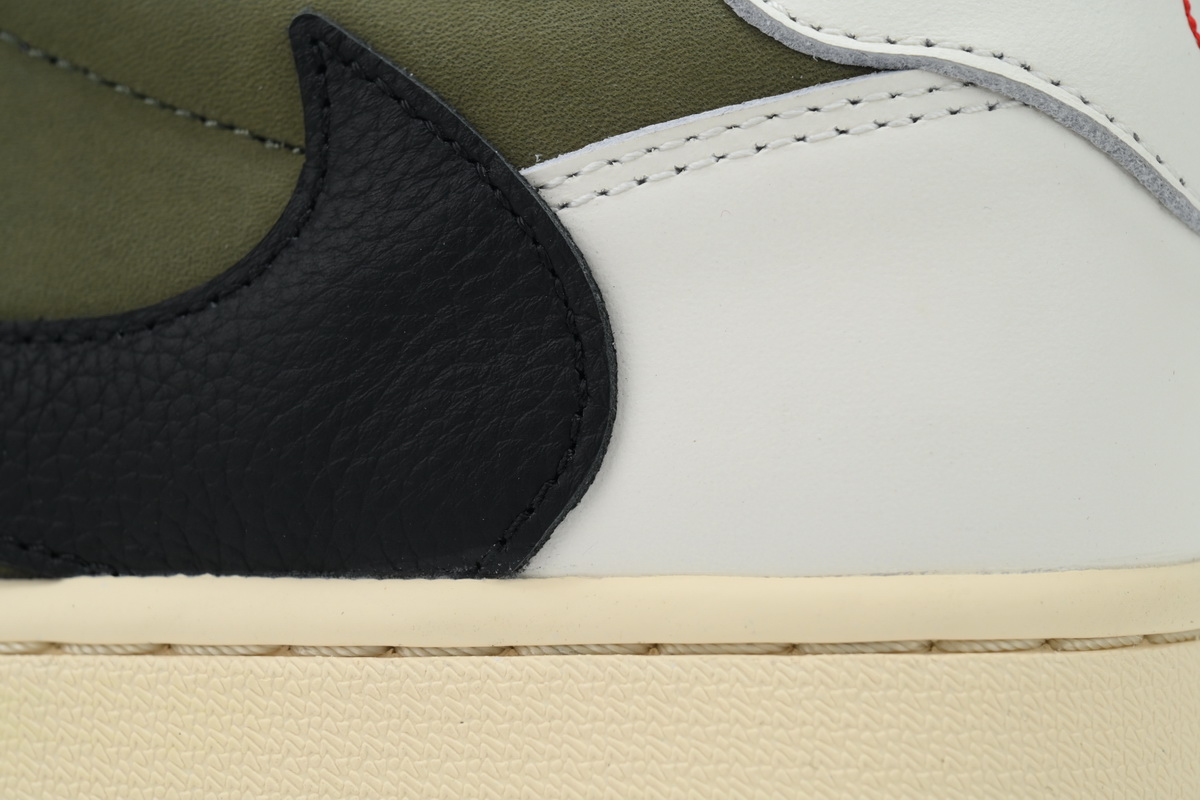 Travis Scott x Air Jordan 1 Retro Low