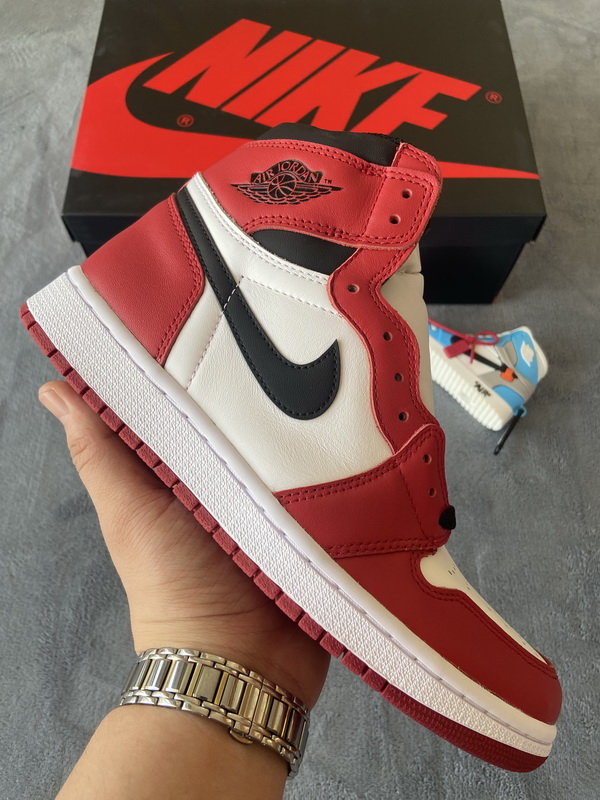 Air Jordan 1 High OG Chicago   555088-101